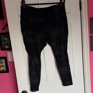 Danskin Black Textured Leggings